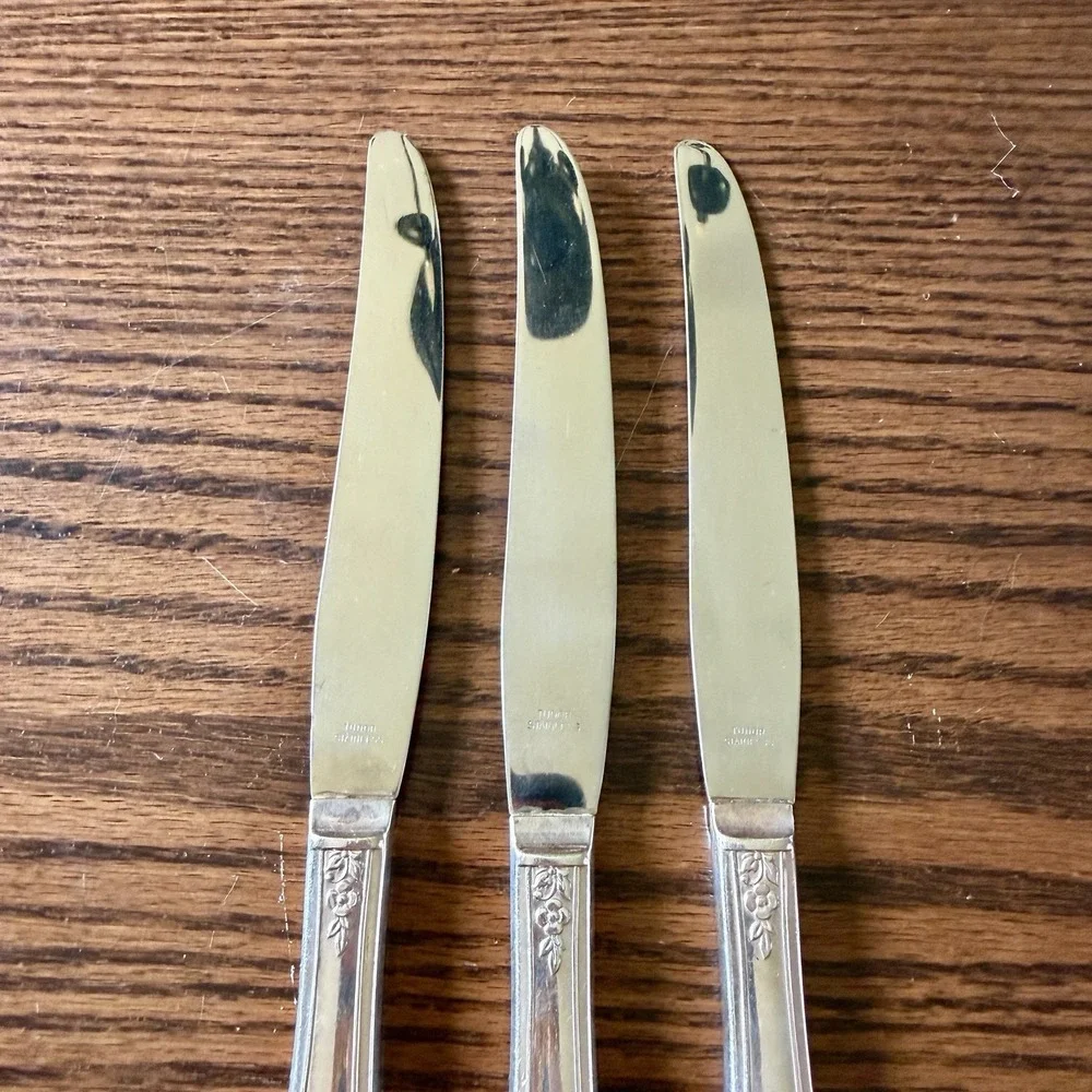 Vintage Oneida Queen Bess II Tudor Silver Plate 1946 Hollow Knives Set Of 3